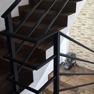 Pasamanos en acero de alta resistencia